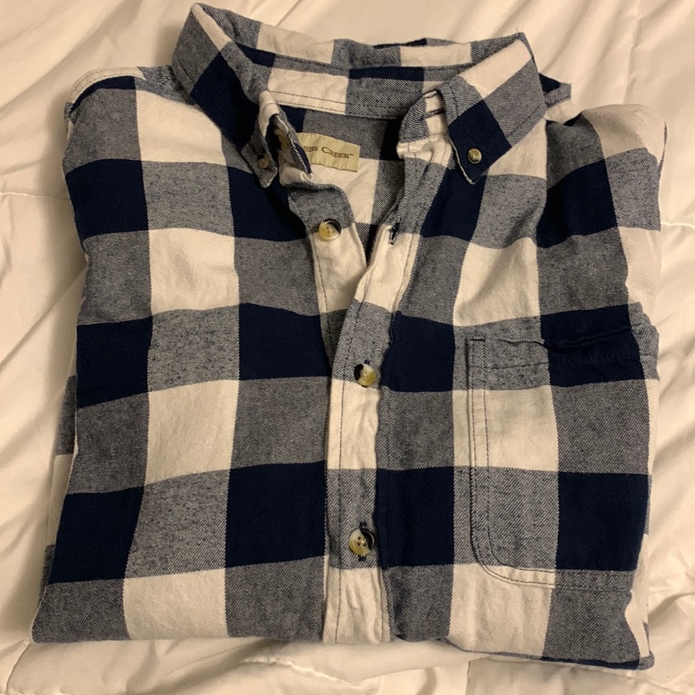 Flannel long sleeve button up